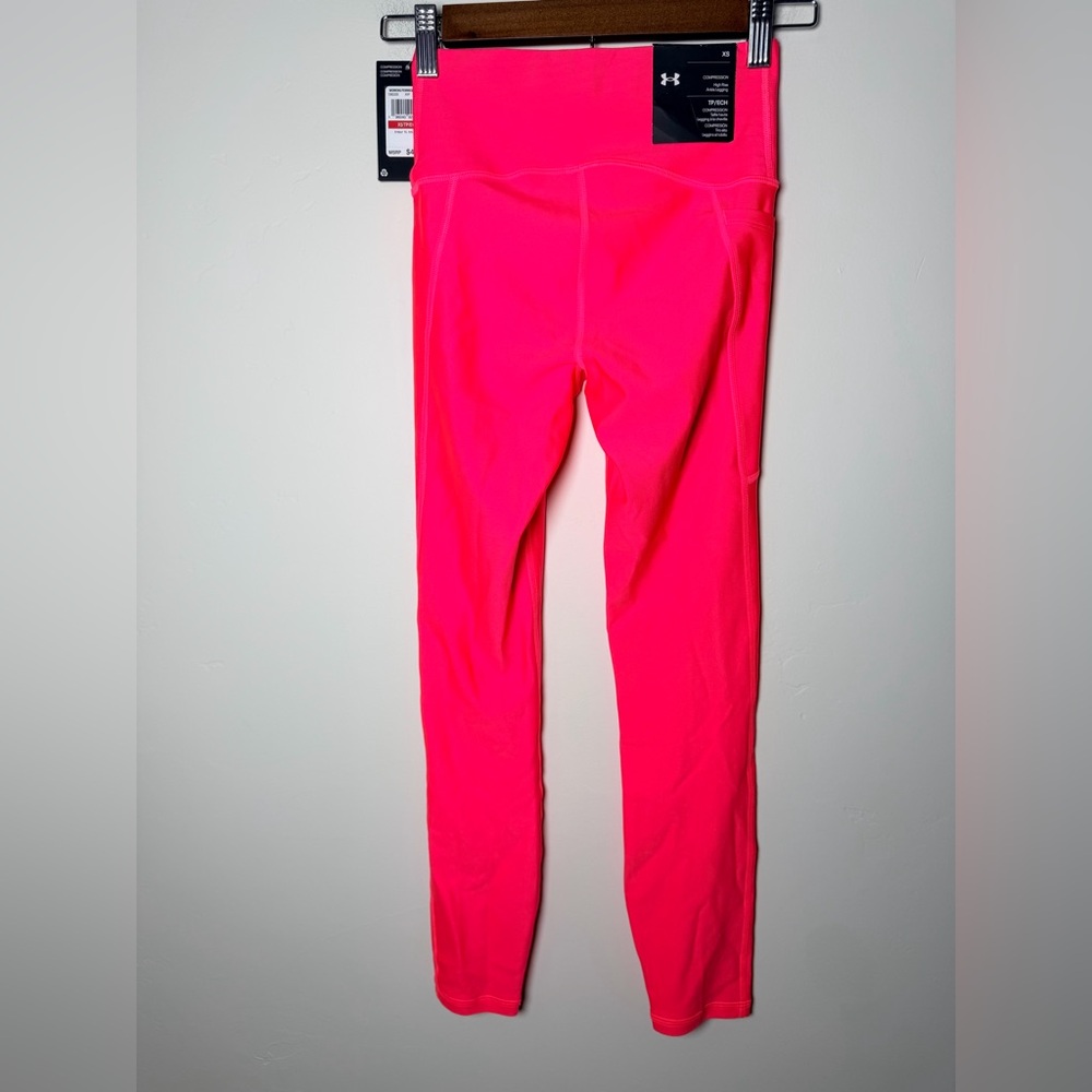 Under Armour Women's Vibrant Pink Leggings NWT Compression High Rise Ankle XS - Picture 4 of 5